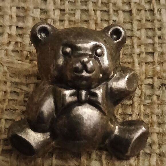 925 Sterling Silver Vintage Teddy Bear W/ Bowtie Brooch / Pendant - Picture 2 of 5